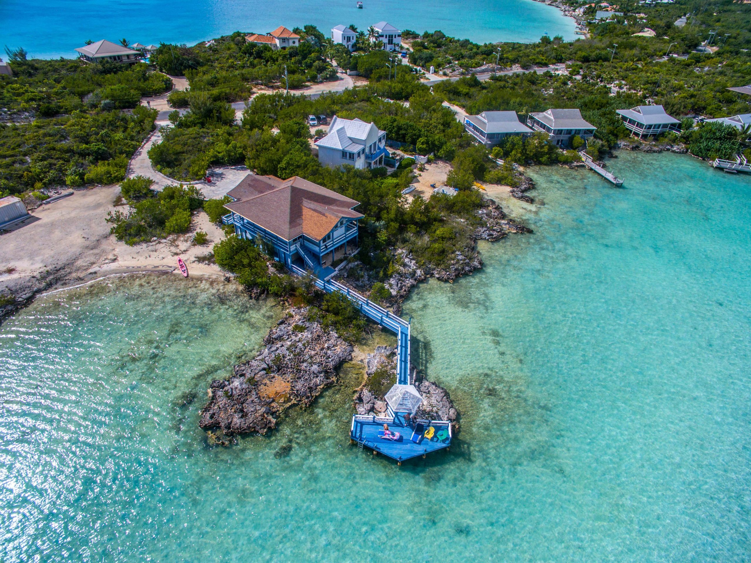 birds eye view of a safe island in turks and caicos