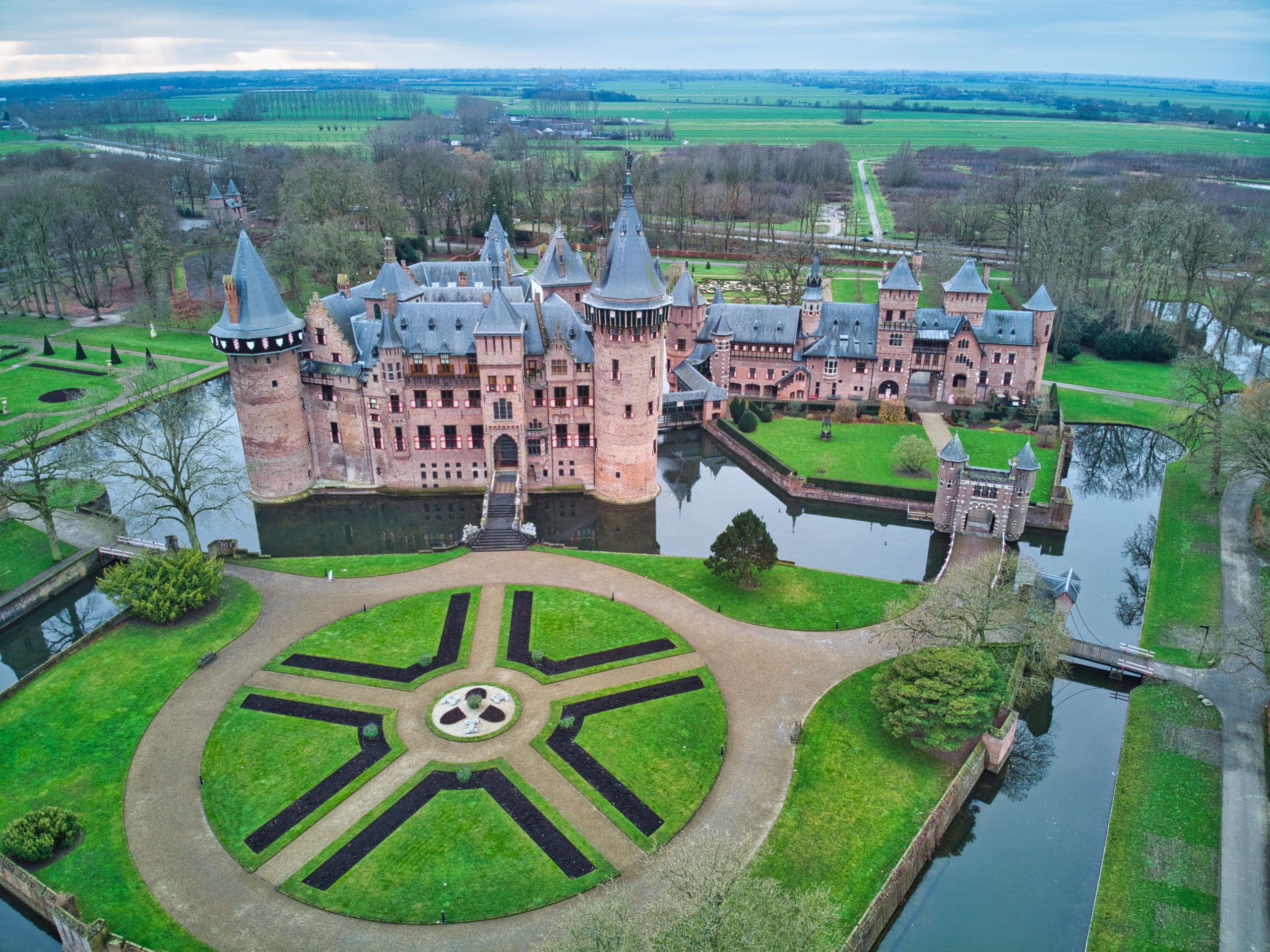 castle called Kasteel De Haar in the netherlands 